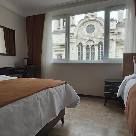 Hotel Global 2022 *