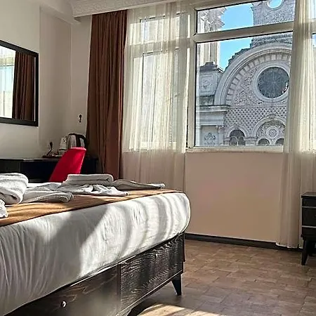 Hotel Global 2022